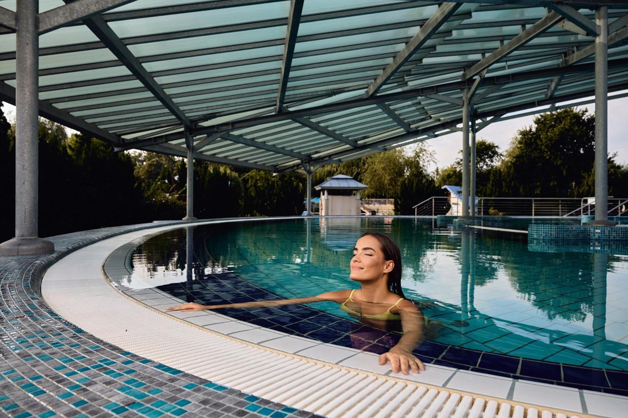 Rubin Relax Apartman ชาร์วาร์ ภายนอก รูปภาพ