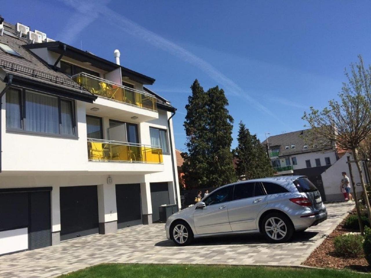 Rubin Relax Apartman ชาร์วาร์ ภายนอก รูปภาพ
